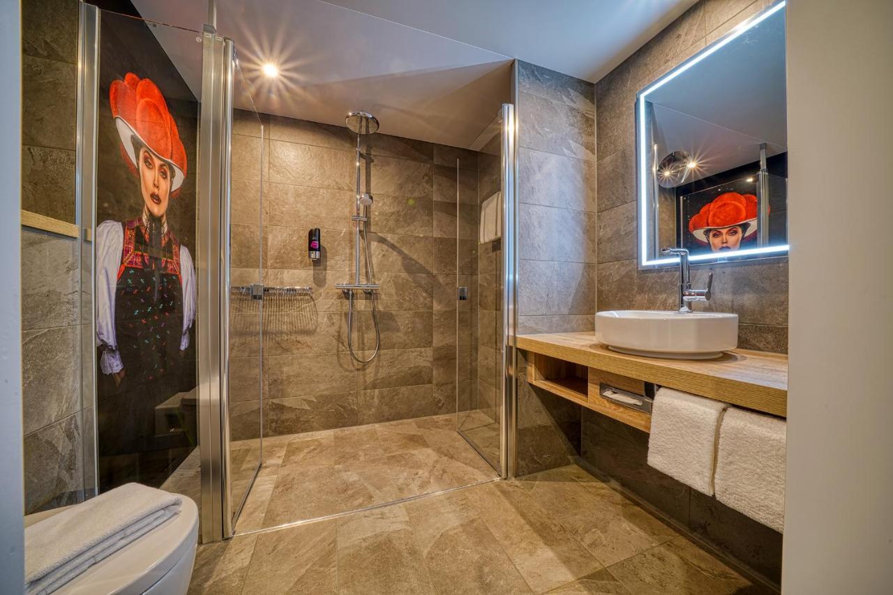 Vienna House Easy By Wyndham Freiburg City Экстерьер фото