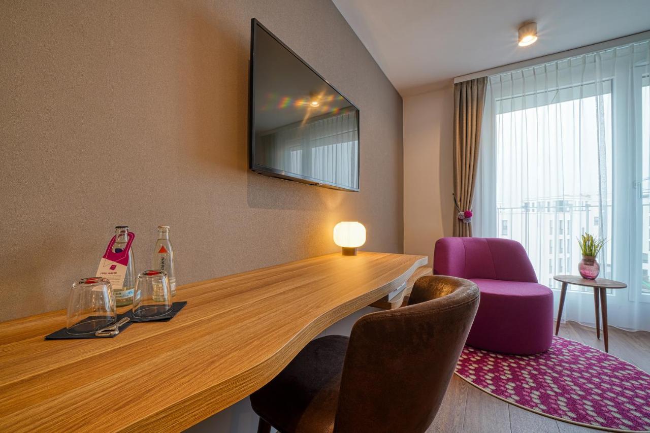 Vienna House Easy By Wyndham Freiburg City Экстерьер фото