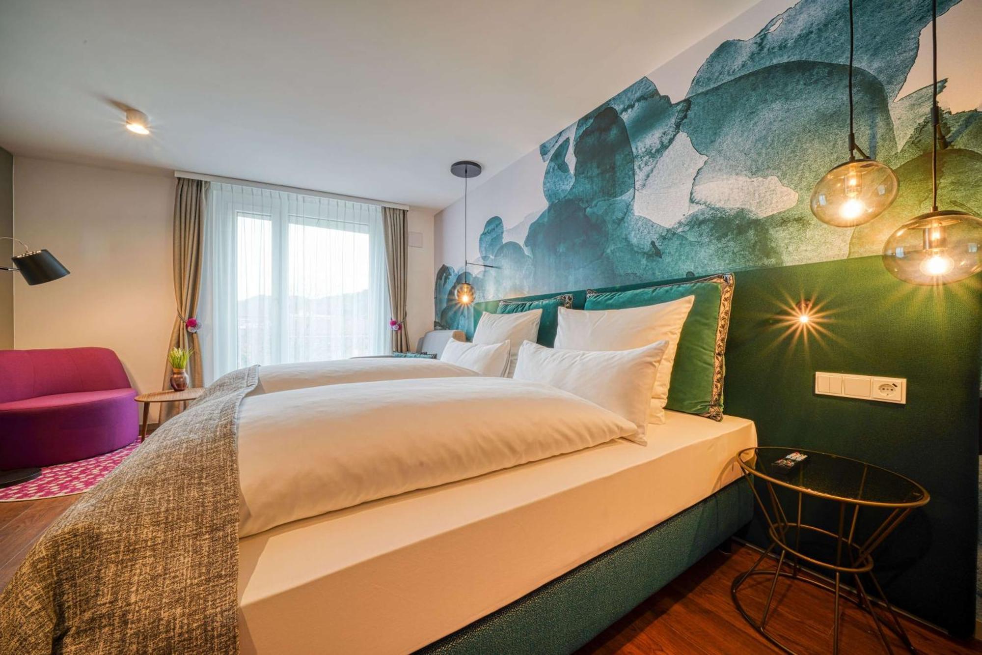 Vienna House Easy By Wyndham Freiburg City Экстерьер фото