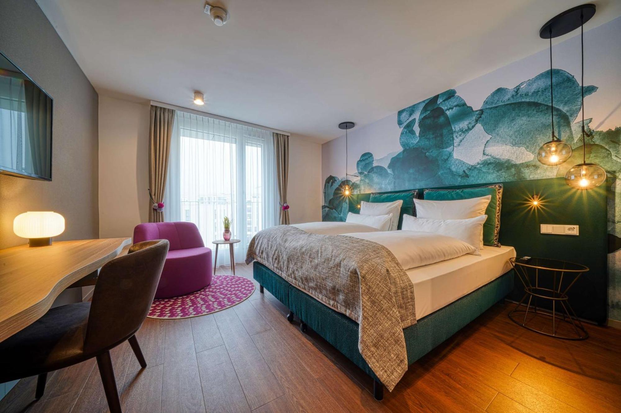 Vienna House Easy By Wyndham Freiburg City Экстерьер фото
